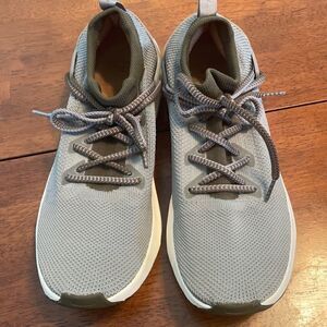 Brandblack sneakers 